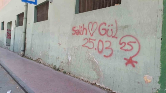 Aydın sokakları karalama duvarına döndü