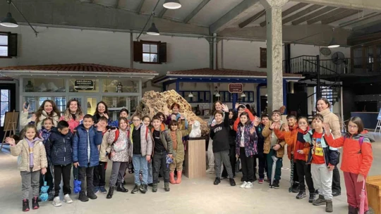 Aydın Ticaret Borsası, miniklerle Dünya Zeytin Günü'nü kutladı