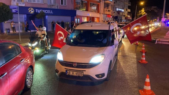 Aydın, Türkiye'nin galibiyetini kutladı