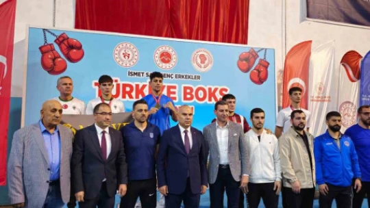 Aydınlı boksörlerden Türkiye şampiyonasında çifte madalya