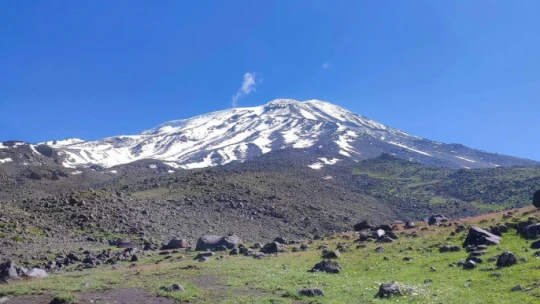 Aydınlı dağcı, Türkiye'nin çatısına tırmandı
