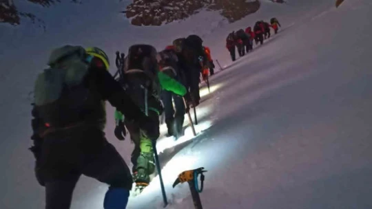 Aydınlı dağcılar, Anadolu'nun Olimpos'una tırmandı