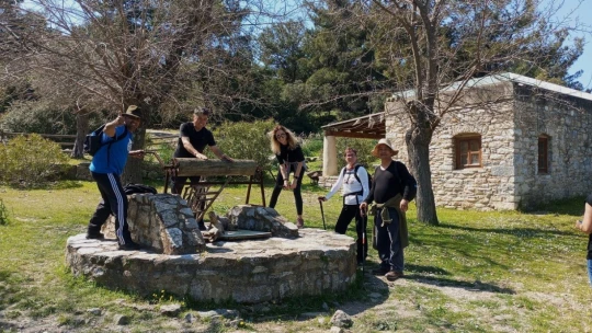 Aydınlı doğaseverler, Bodrum'un arka bahçesini gezdi