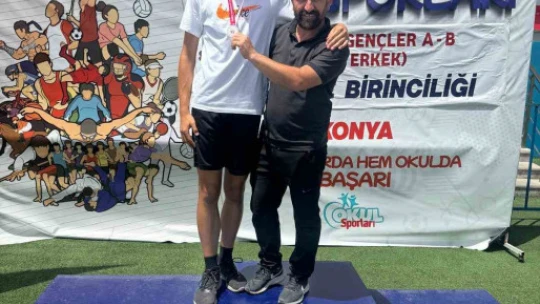 Aydınlı genç atletler Konya'da zirveye koştu
