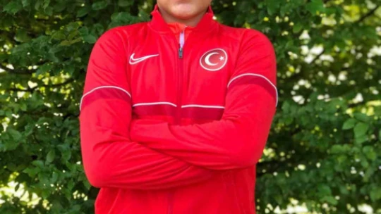 Aydınlı milli sporcu Madran'dan tarihi altın madalya