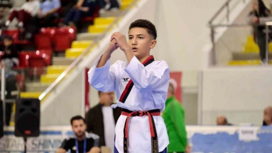 Aydınlı milli sporcuya, Gençlik Spor'dan destek mesajı