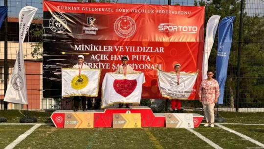 Aydınlı minik okçular Türkiye finallerinde gururlandırdı