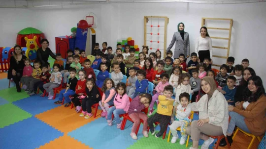Aydınlı minikler gazeteciliği öğrendi