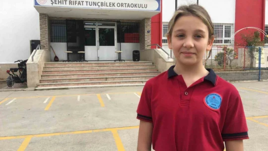 Aydınlı öğrenciler 'Yedi Bölge Yeni Name Projesiyle' 23 Nisan'ı kutlandı