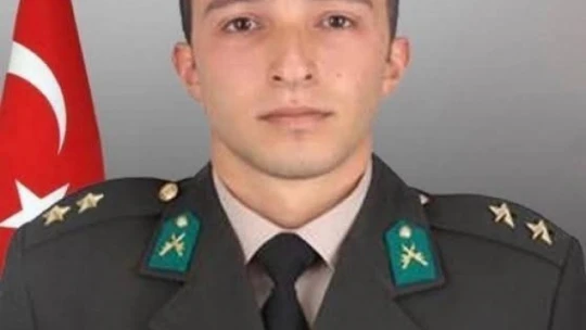 Aydınlı Şehit Üsteğmen Ege Akar, İzmir'de dualarla son yolculuğuna uğurladı