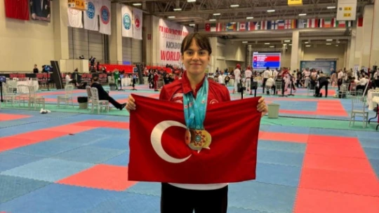 Aydınlı Şevval, Dünya Şampiyonu oldu