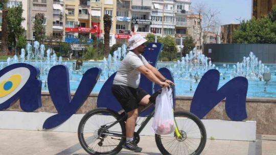 Aydınlı vatandaş: 'Bu sıcağı yemeyen Egeli olmaz'