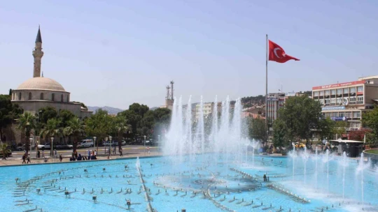 Aydınlı vatandaş: 'Bu sıcağı yemeyen Egeli olmaz'