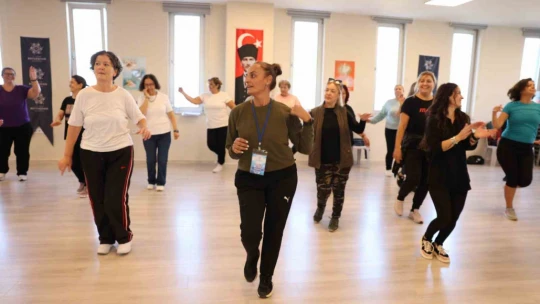 Aydınlılar, Büyükşehir'in kurslarıyla kendini geliştiriyor