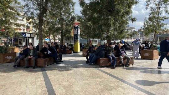 Aydınlılar kış mevsiminde baharı yaşıyor