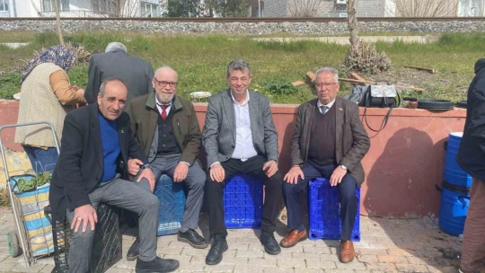 AYESOB Başkanı Künkcü, pazar esnafı ile bir araya geldi