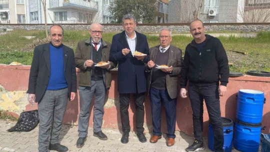 AYESOB Başkanı Künkcü, pazar esnafı ile bir araya geldi