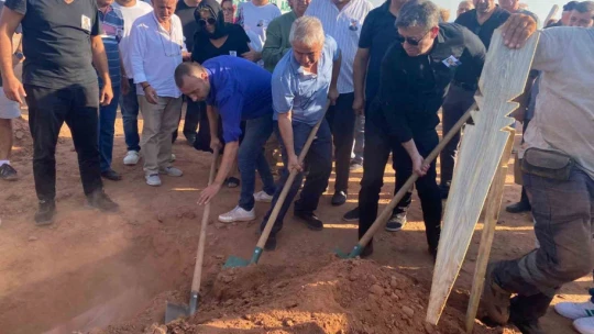AYESOB eski başkanlarından Akşit son yolculuğuna uğurlandı