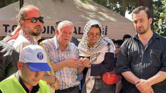 Ayşenur'a son kez dokundular göz yaşları sel oldu
