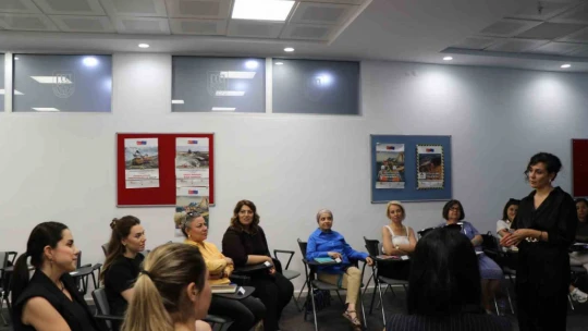 AYTO'da iş dünyasına kadın liderliğini destekleyici eğitimler sürüyor