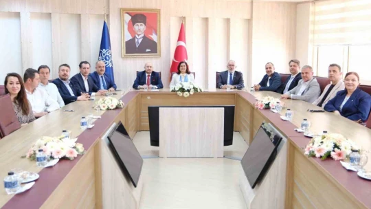 AYTO üyeleri Başkan Çerçioğlu ile görüştü