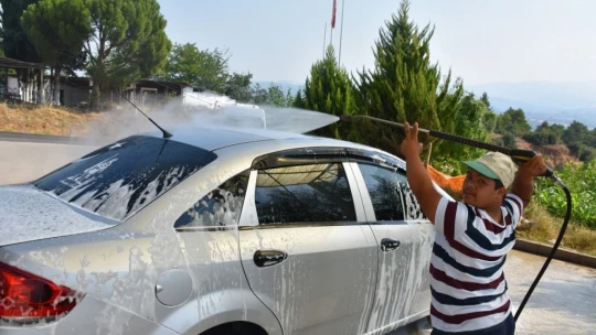 Baba ve down sendromlu oğlu işsiz kaldı