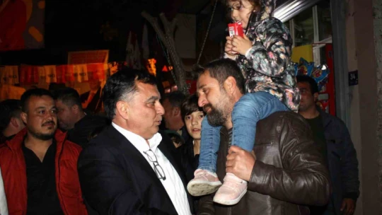 Bağımsız aday Kılınç, gövde gösterisi yaptı