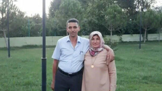 Bahçe yolunda feci kaza: Anne-baba hayatını kaybetti, çocukları yaralandı