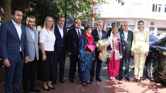 Bakan Bak'ın Aydın'daki ilk durağı Valilik oldu