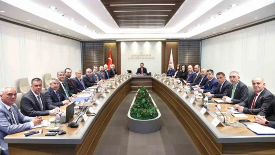 Bakan Kurum'dan Sultanhisar'a yatırım müjdesi