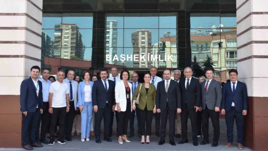 Bakanlık heyeti Aydın'daki sağlık yatırımlarını inceledi
