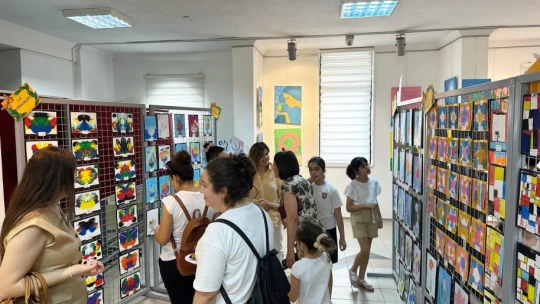 Başak Koleji Karma Resim Sergisi sanatseverlerle buluştu