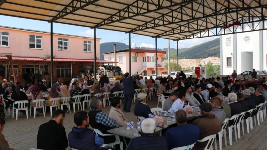Başalan Mahallesi'nde Cami Açılışı ve Keşkek Hayrı yapıldı