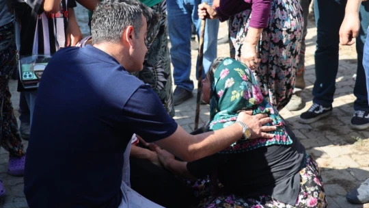 Başkan Arıcı ve Kaymakam Baştürk yangın bölgesinde