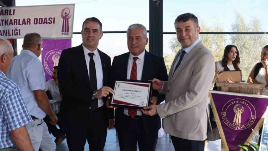 Başkan Arıcı yılın ahisine şed kuşattı