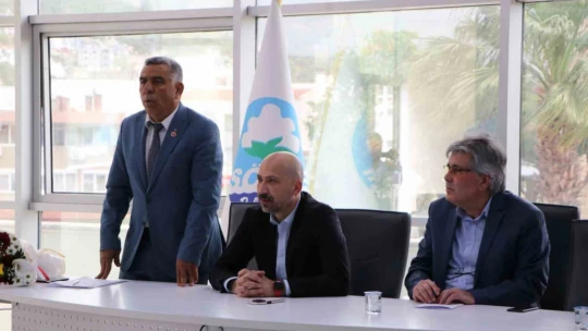 Başkan Arıkan, 49 mahalle muhtarıyla bir araya geldi