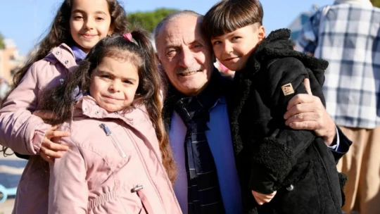 Başkan Atabay'dan, Didimli çocuklara karne hediyesi