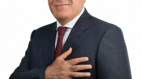 Başkan Atay: 'Çanakkale Zaferi, vatan ve bayrak sevgisiyle dolu yüreklerin zaferidir'