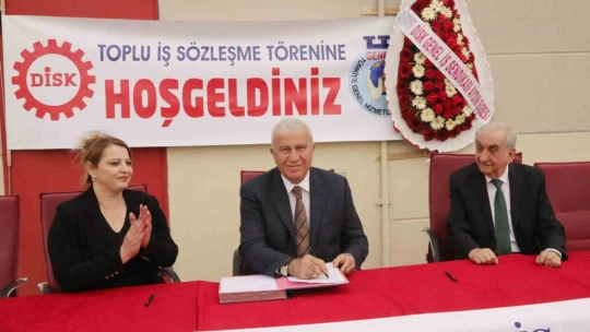 Başkan Atay'dan kadın emekçilerin maaşına zam