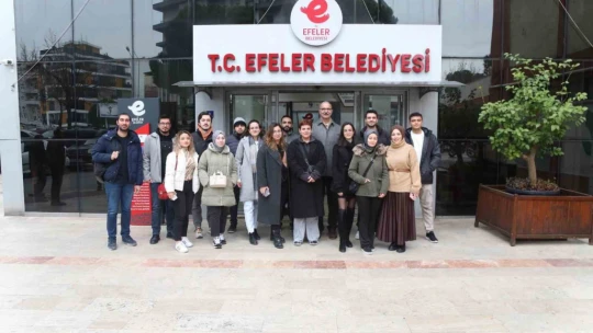Başkan Atay tıp öğrencileri ile bir araya geldi