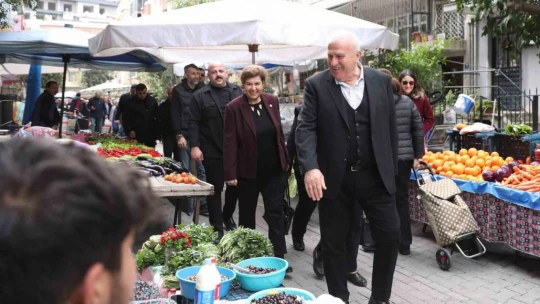 Başkan Atay vatandaşların taleplerini dinlemeye devam ediyor