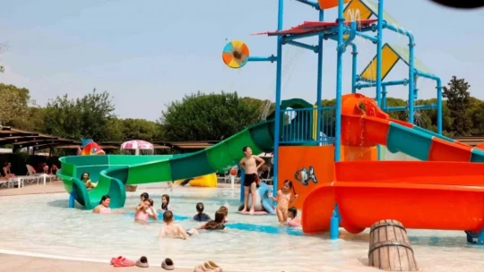 Başkan Çerçioğlu bu yıl da çocukları aquapark ile buluşturacak