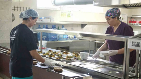Başkan Çerçioğlu Didim Huzurevi'nde yaşlılara konforlu ve kaliteli hizmeti bir arada sunuyor