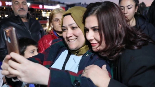 Başkan Çerçioğlu, iftar sofrasında vatandaşlarla bir araya geldi