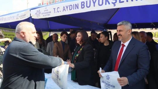 Başkan Çerçioğlu İncirliova'da vatandaşlarla bir araya geldi