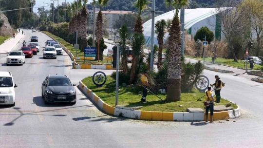 Başkan Çerçioğlu'ndan Aydın'ın turizm merkezlerinde çalışma başlattı
