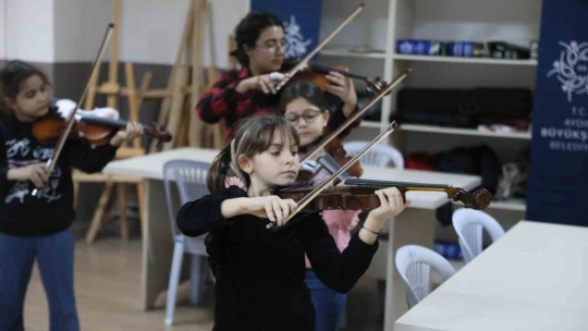 Başkan Çerçioğlu'ndan Aydınlı çocukların gelişimine tam destek