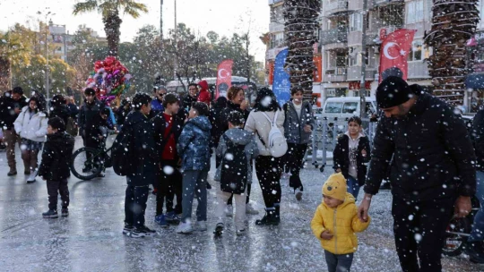 Başkan Çerçioğlu'ndan yeni yıl sürprizi