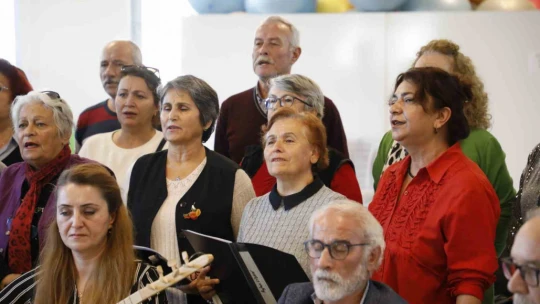 Başkan Çerçioğlu'nun başlattığı güz dönemi etkinlikleri Kuşadası'nda devam ediyor