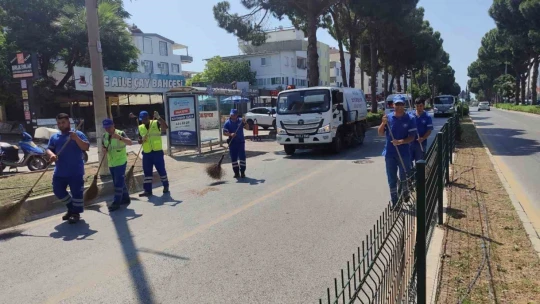 Başkan Çerçioğlu'nun çalışmaları ile Kuşadası ve Didim pırıl pırıl oluyor